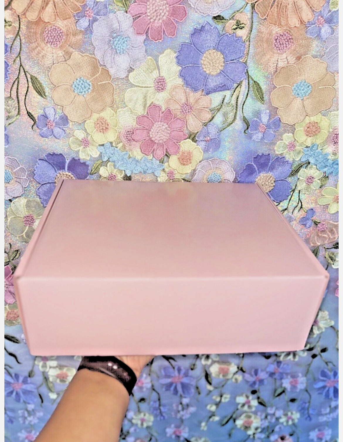 Grow your own Flowers or Herbs from the comfort of your own home Gift Box for a Special Lady in your life